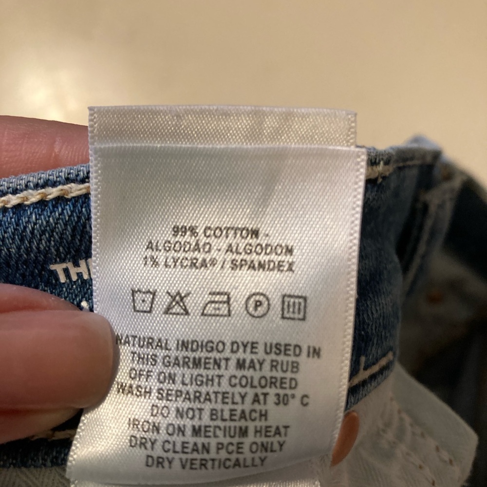 DL1961 Thea Boyfriend 27” Relaxed Tapered Jeans in Ravello Size 26 - Picture 11 of 11